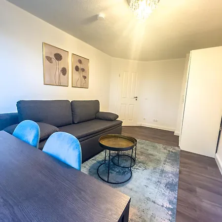 Messeapartment Fuer 4 Gaeste Mit Kostenlosen Parkplaetzen Lägenhet Hannover